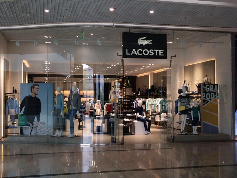 Магазин «LACOSTE»